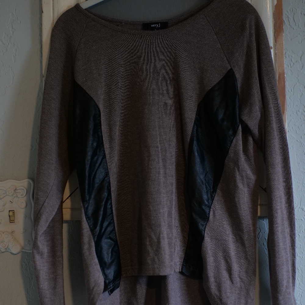 Color Block Sweater w Leather Panels